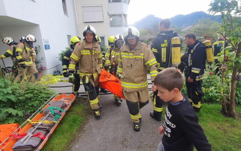 Feuerwehr-Übung Brand in Seniorenheim