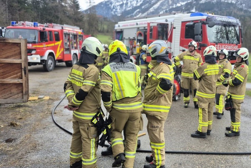 E17-2026 / Montag, 30.03. / 11.00 - 13.00 Uhr / Heizungsbrand (...)